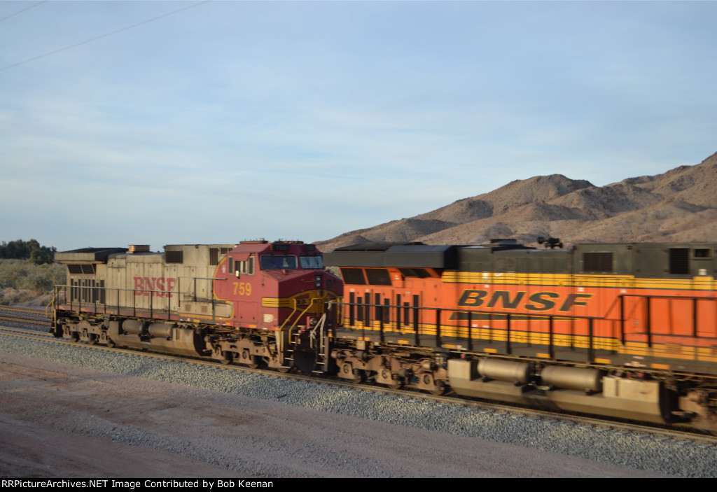 BNSF 759